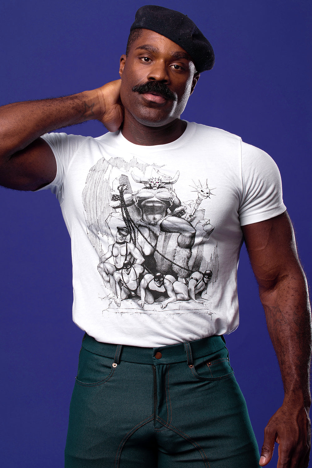 MUSCLE MASSTOR T-Shirt