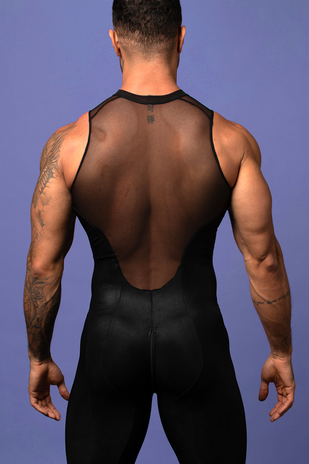 V-TAPER SUIT